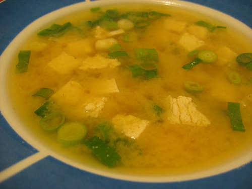 Sopa de miso japonesa