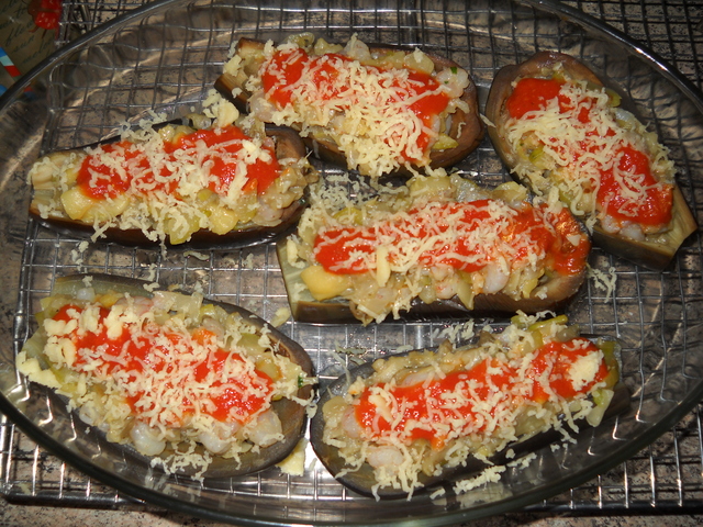 BERENJENAS RELLENAS DE GAMBAS