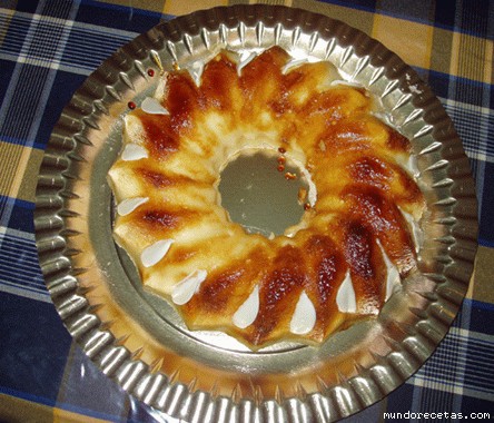 PASTEL DE QESITOS CON CUAJADA-MICROONDAS--