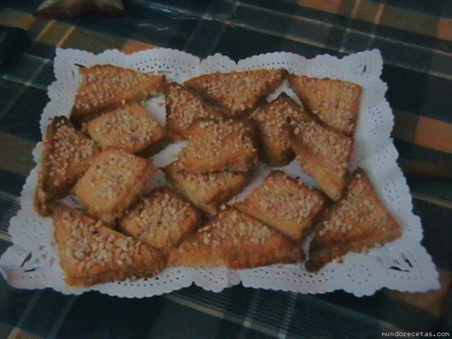 PASTAS DE TE CON PAN MOLDE - HORNO-