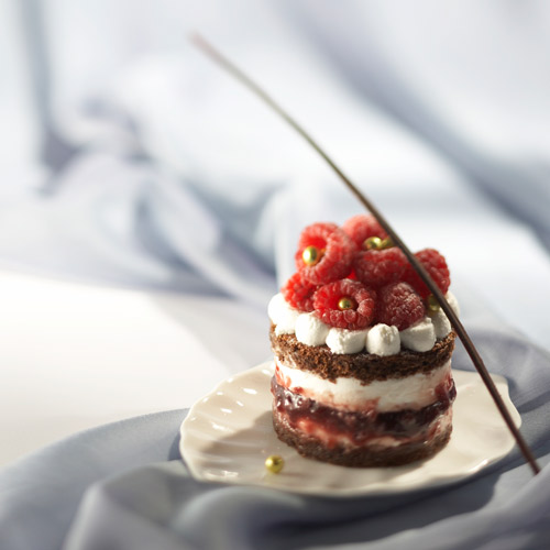 Tarta de chocolate y fresas 